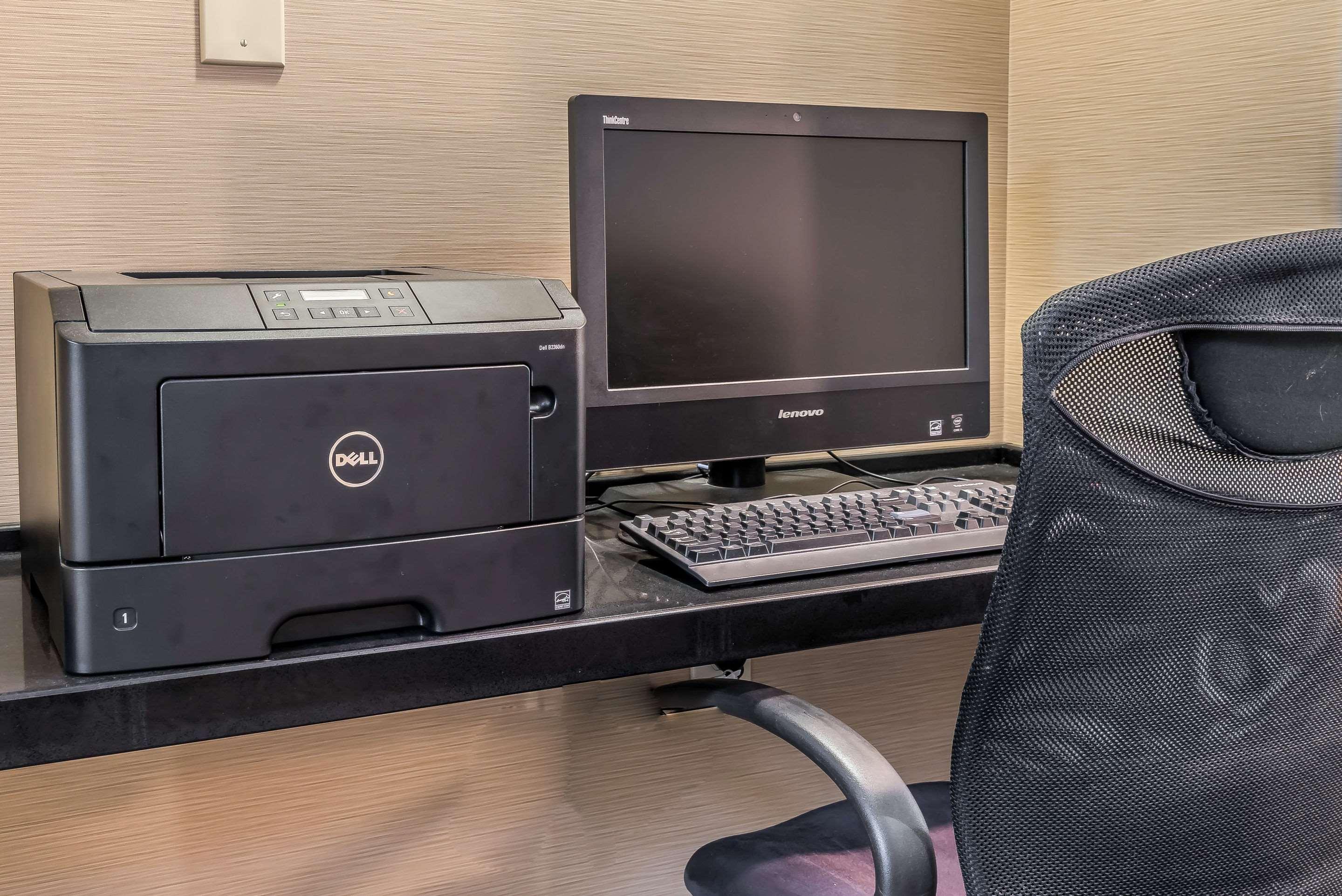 Comfort Inn & Suites Piqua-Near Troy-I75 Bagian luar foto