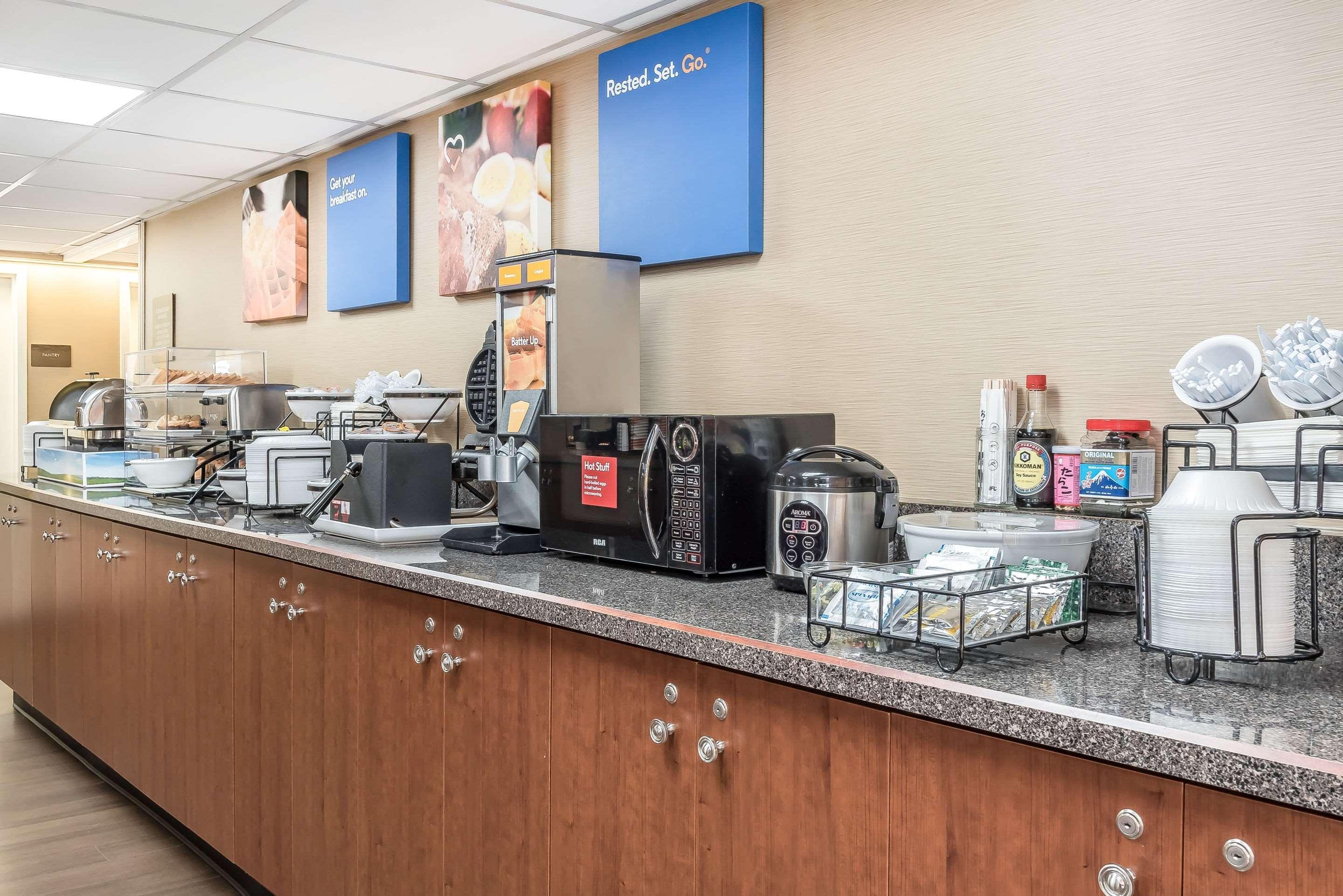 Comfort Inn & Suites Piqua-Near Troy-I75 Bagian luar foto