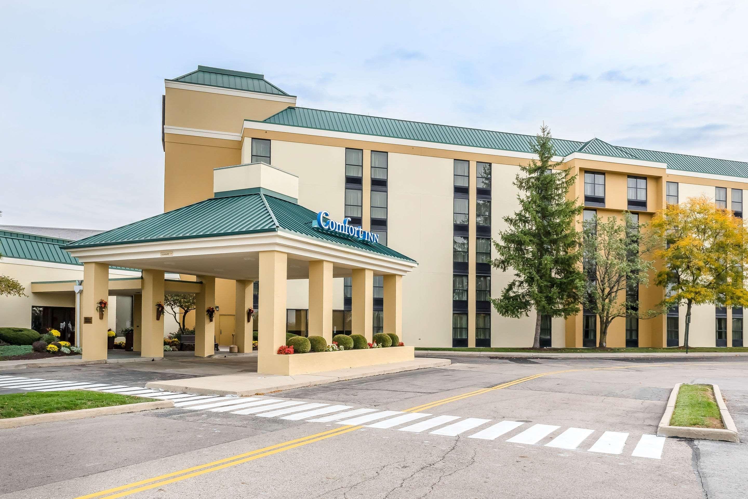 Comfort Inn & Suites Piqua-Near Troy-I75 Bagian luar foto