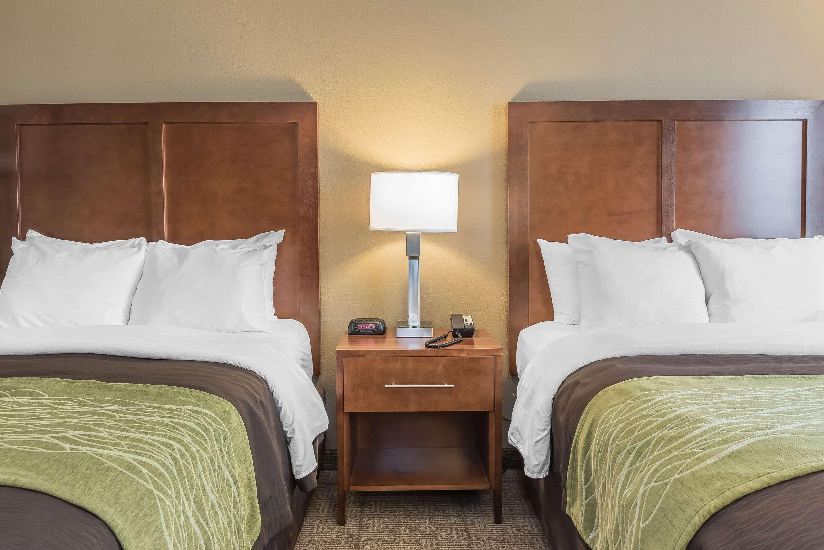 Comfort Inn & Suites Piqua-Near Troy-I75 Bagian luar foto